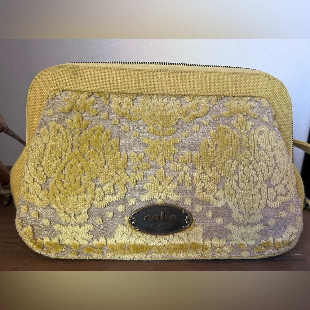 Large clutch with coin purse